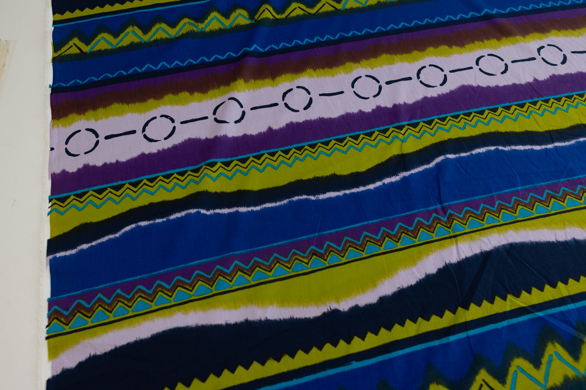 REMNANT- Just Follow The Motifs (Blue/Green) - Cotton (2.5mts at £38)