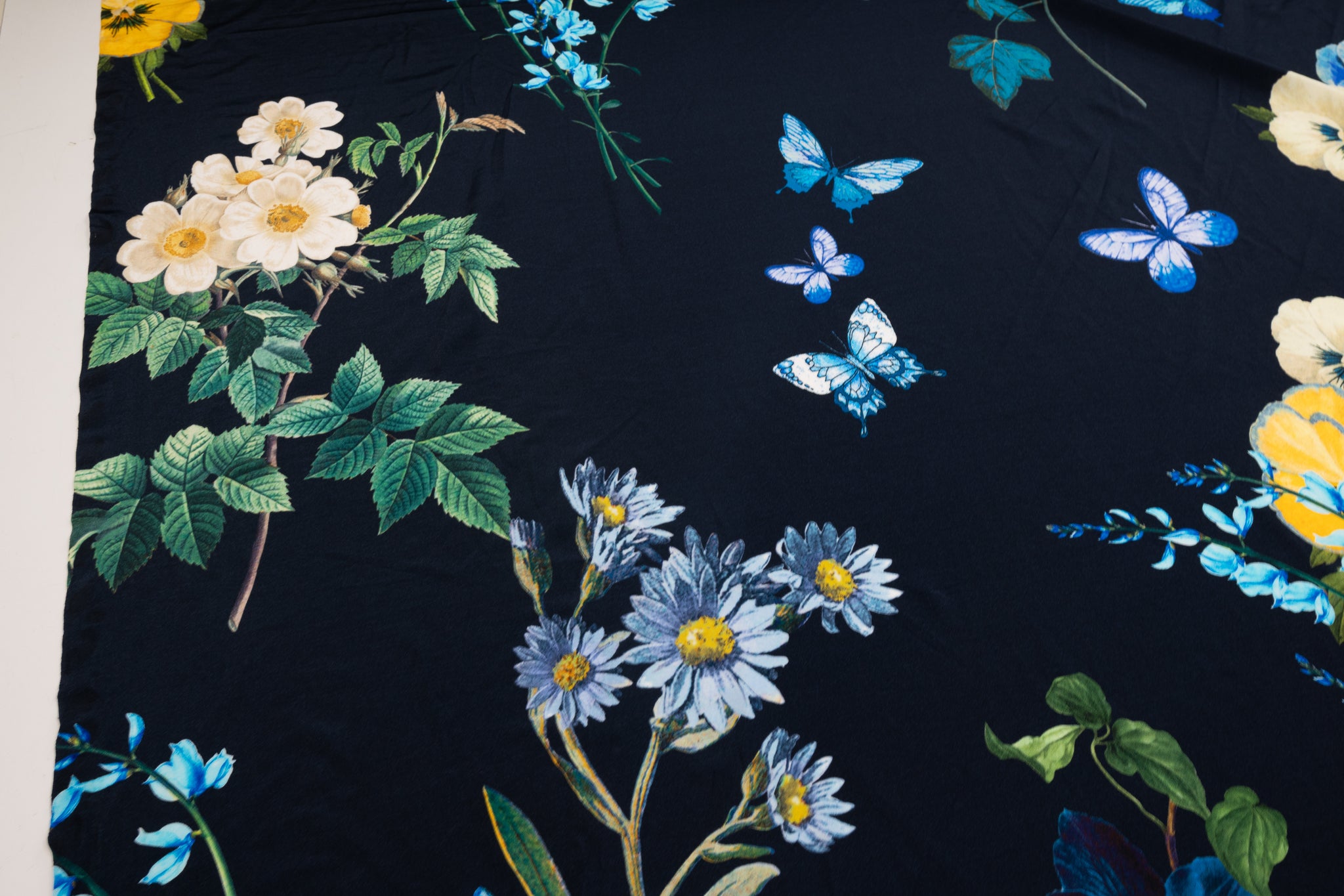 Blue Picnic Basket - Viscose Jersey