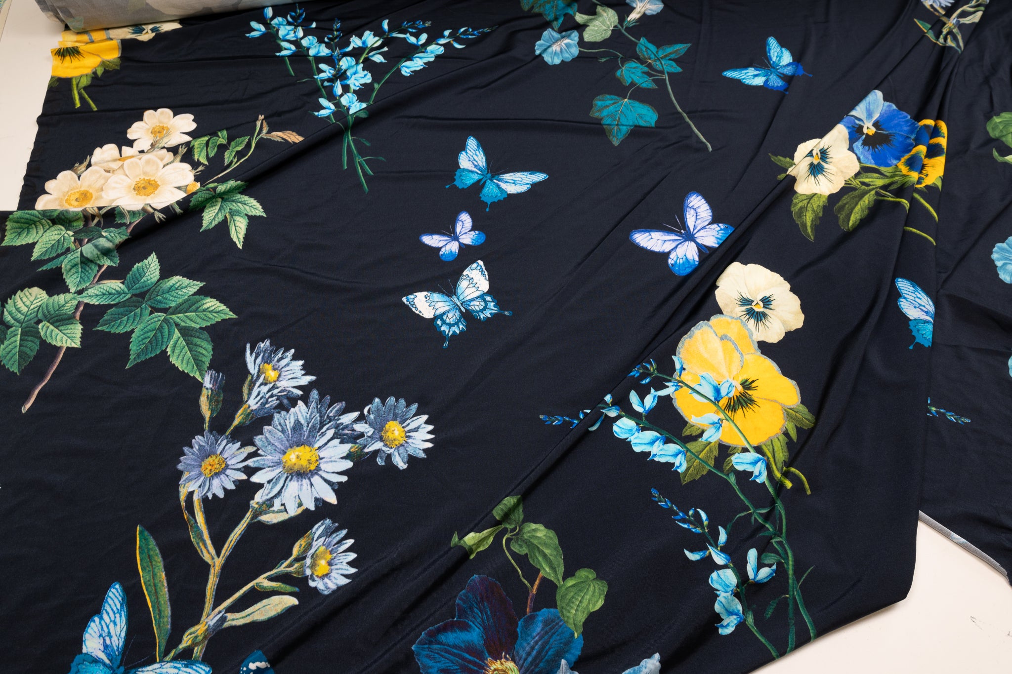 Blue Picnic Basket - Viscose Jersey