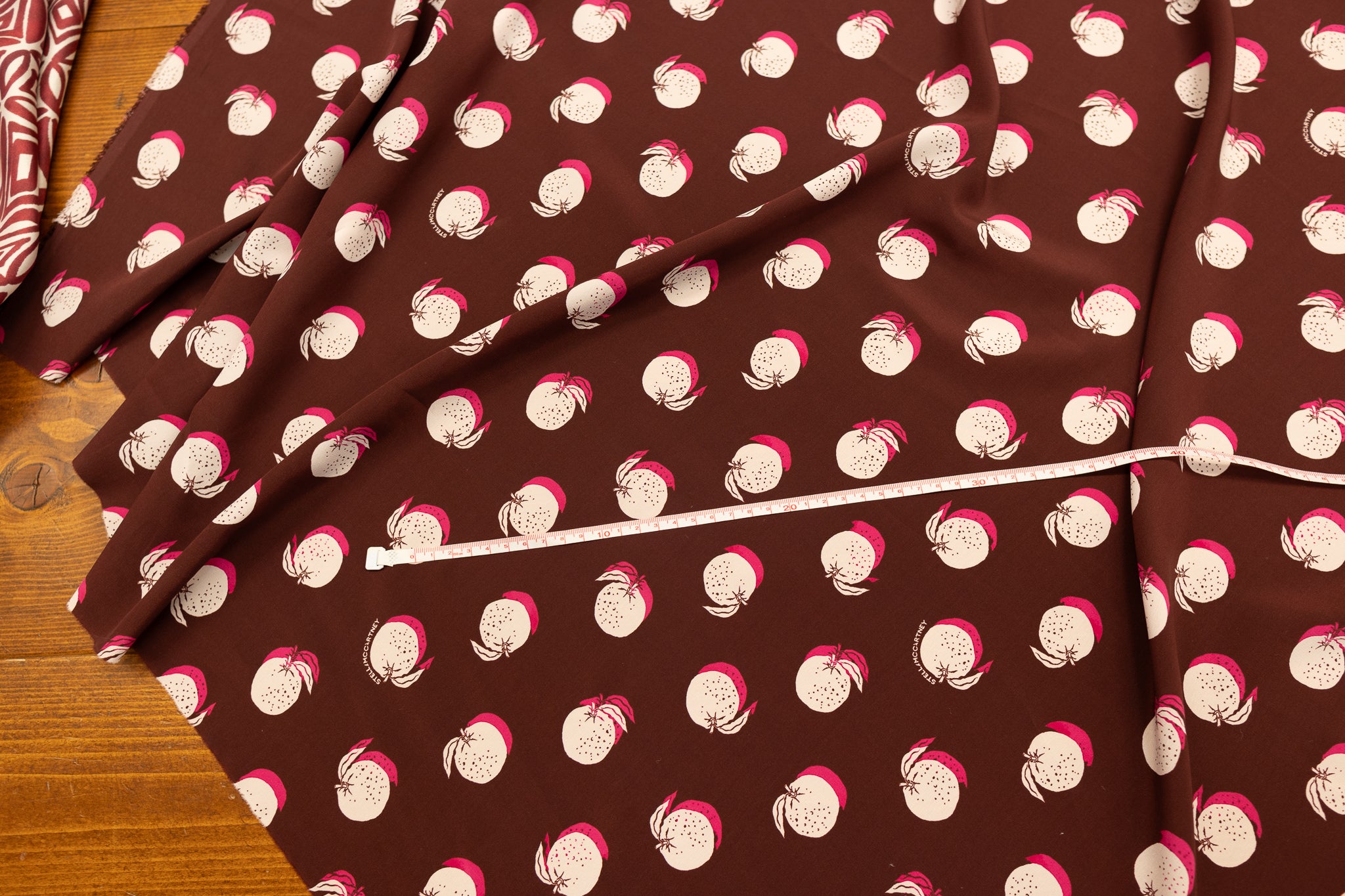 REMNANT - Hey Satsuma The Second(Maroon) - Silk (2.40mts at £85) (Copy)