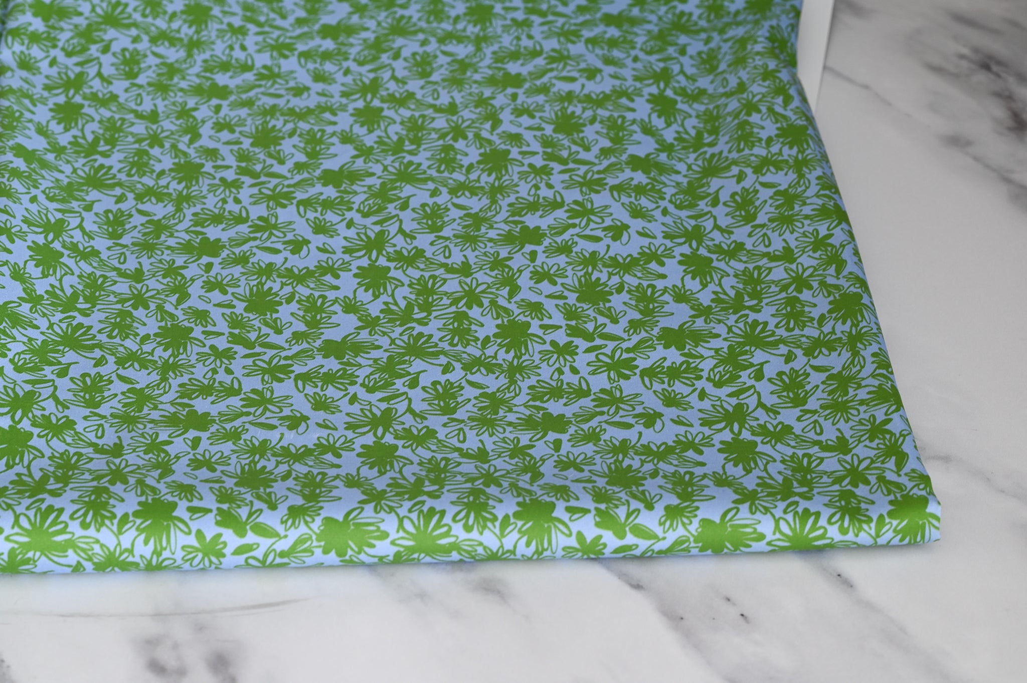 Bite Sized  Floral Ideas (Green/Blue) - Cotton