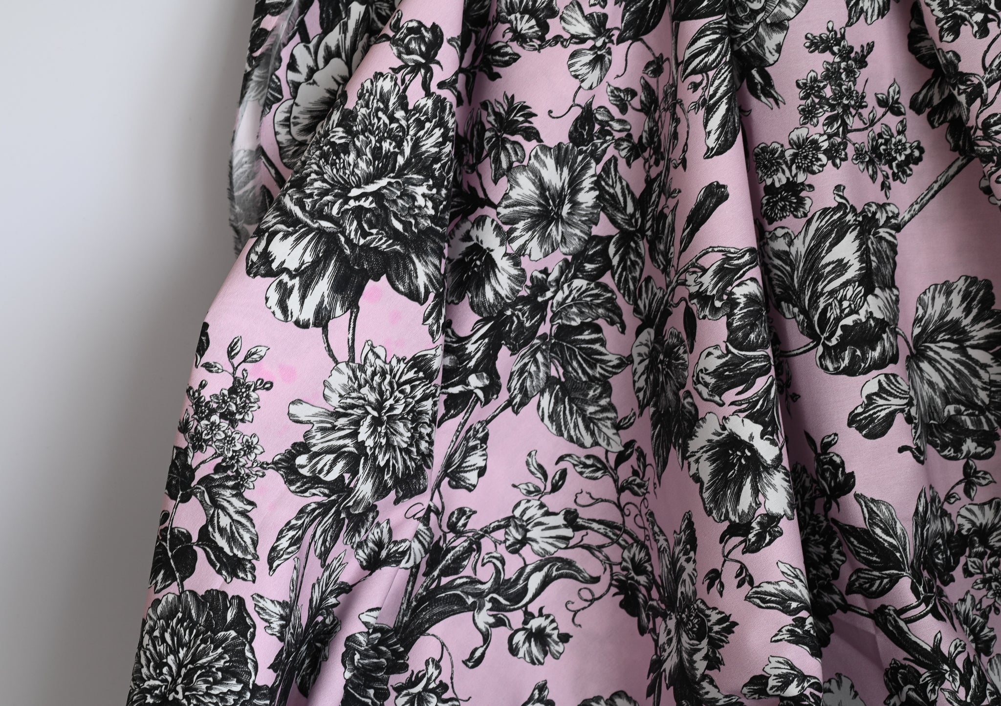 The Queens of Spring (Pink) - Cotton Poplin