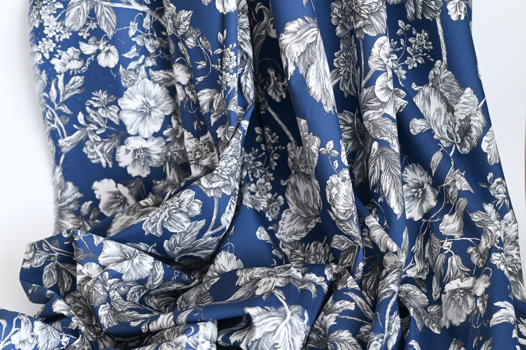 The Queens of Spring (Blue - True Navy) - Cotton Poplin