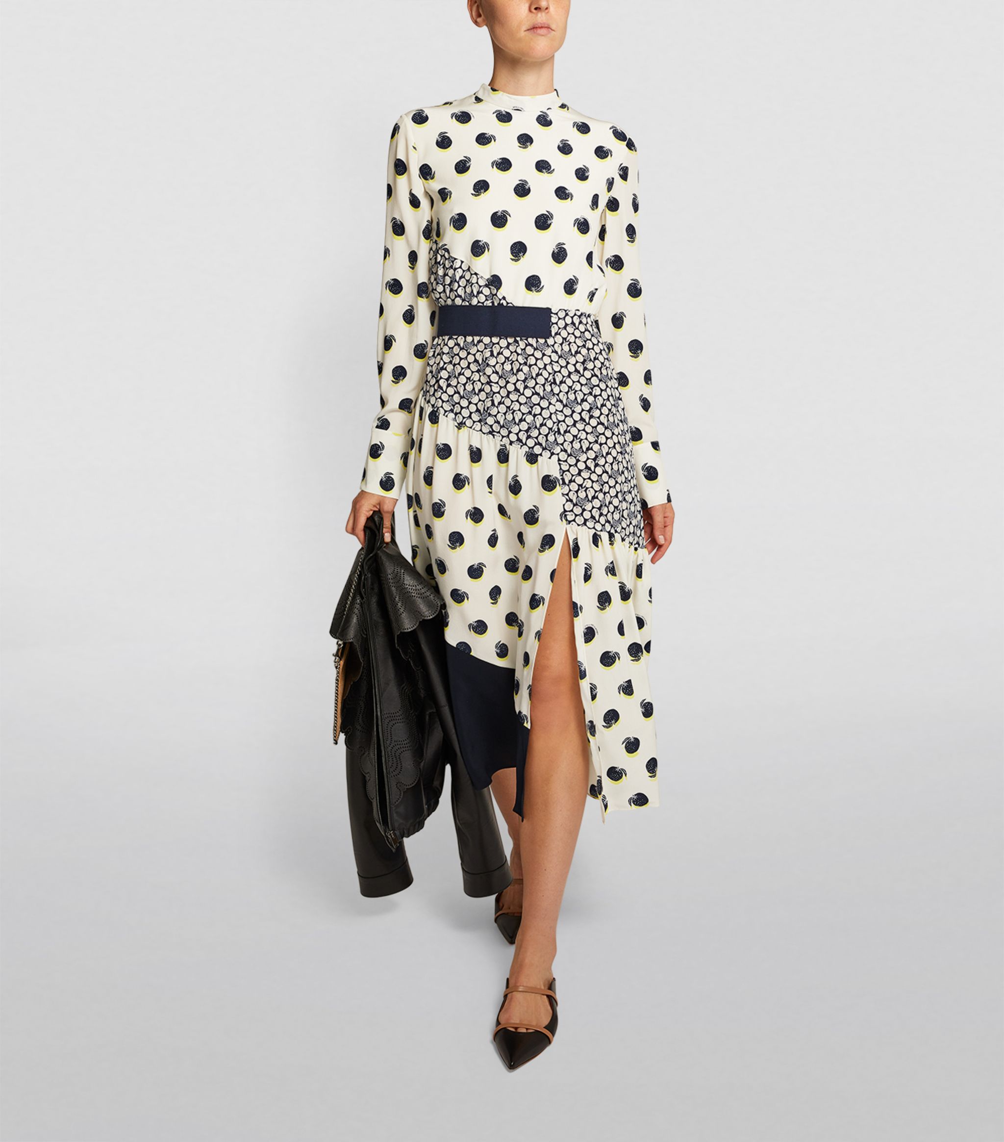 REMNANT - Hey Satsuma (White) - Silk (85cm at £30)