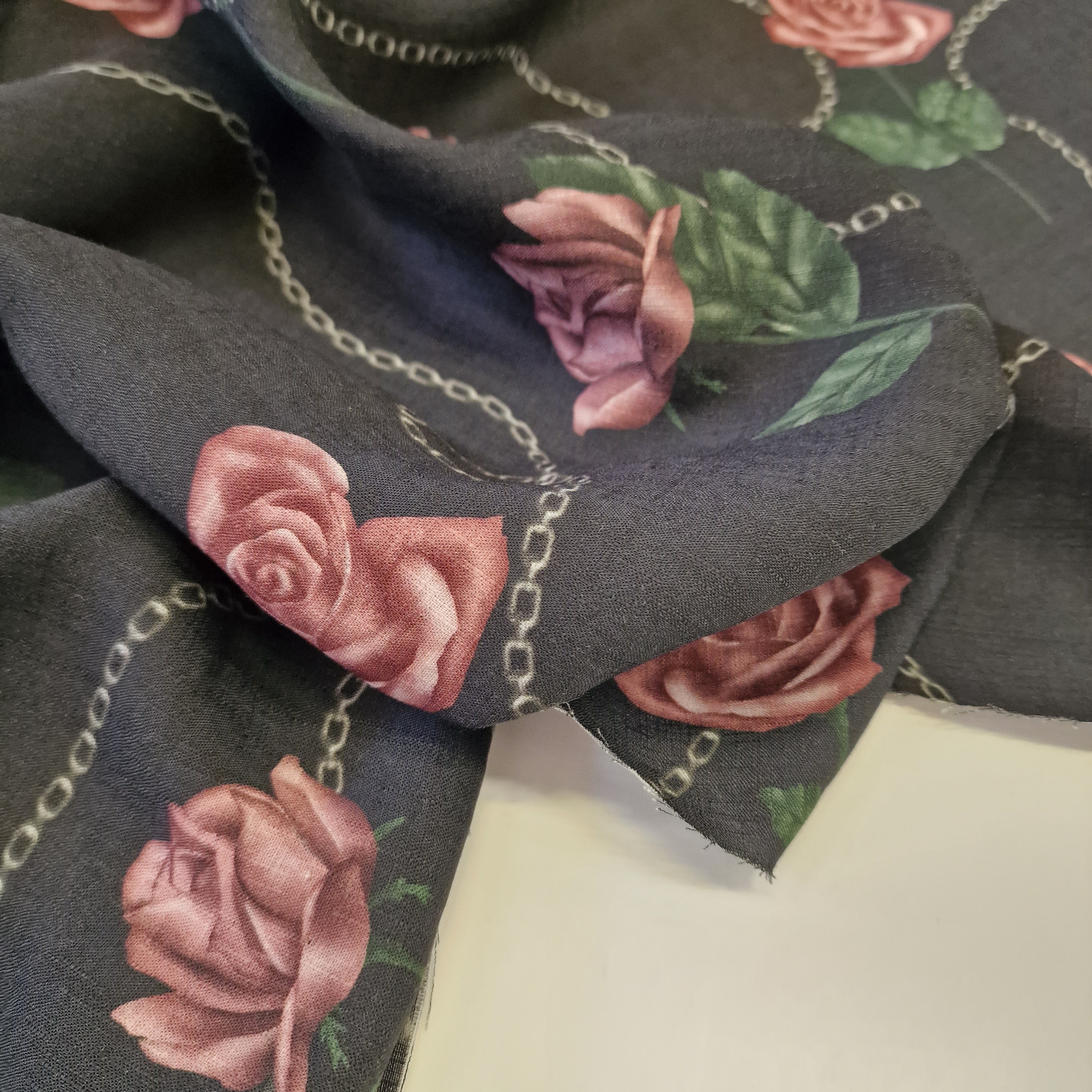 March of The Roses (Pink) - Viscose