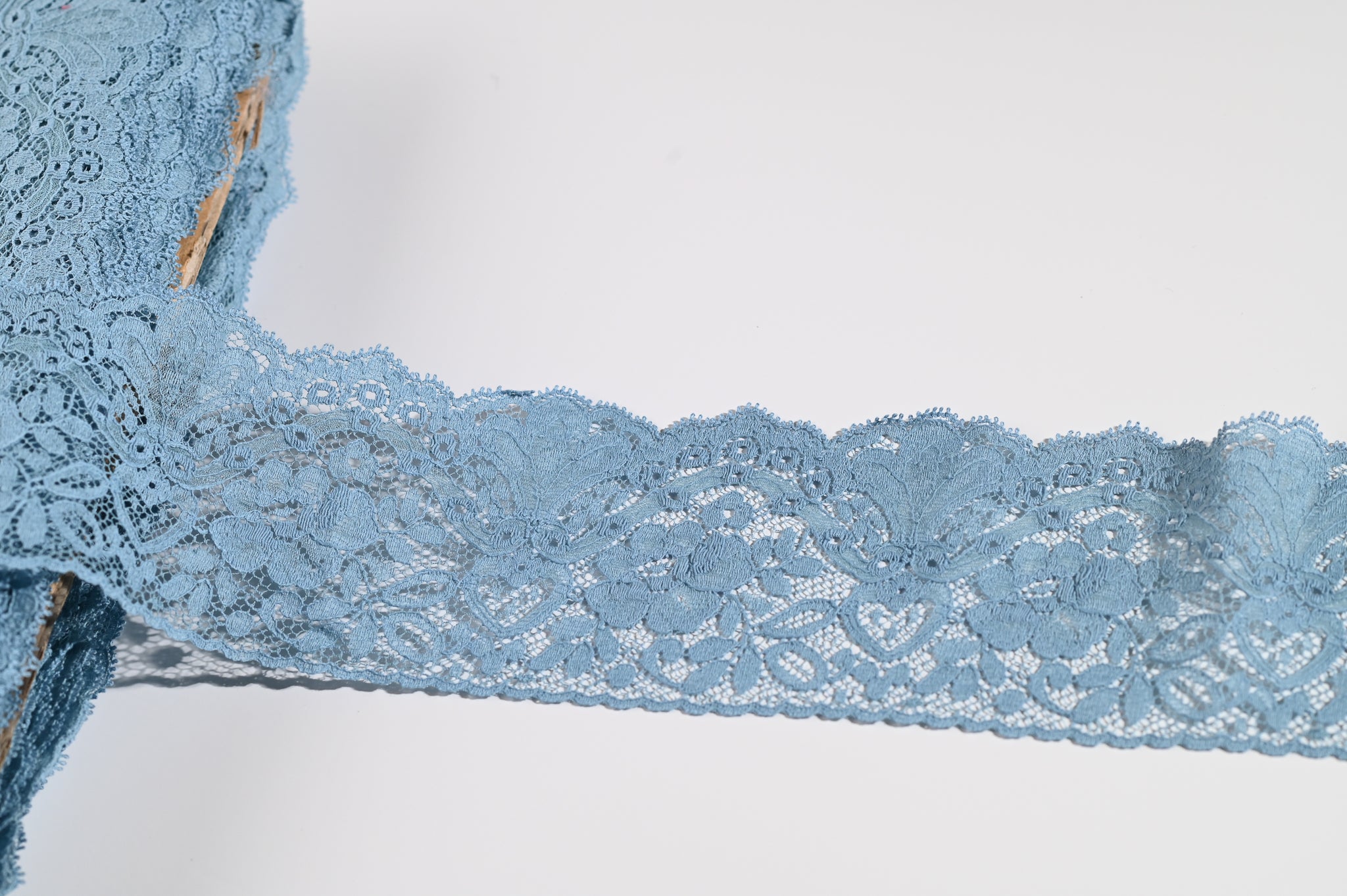 Sea Clear Blue Cluny Lace Trim  - 90mm