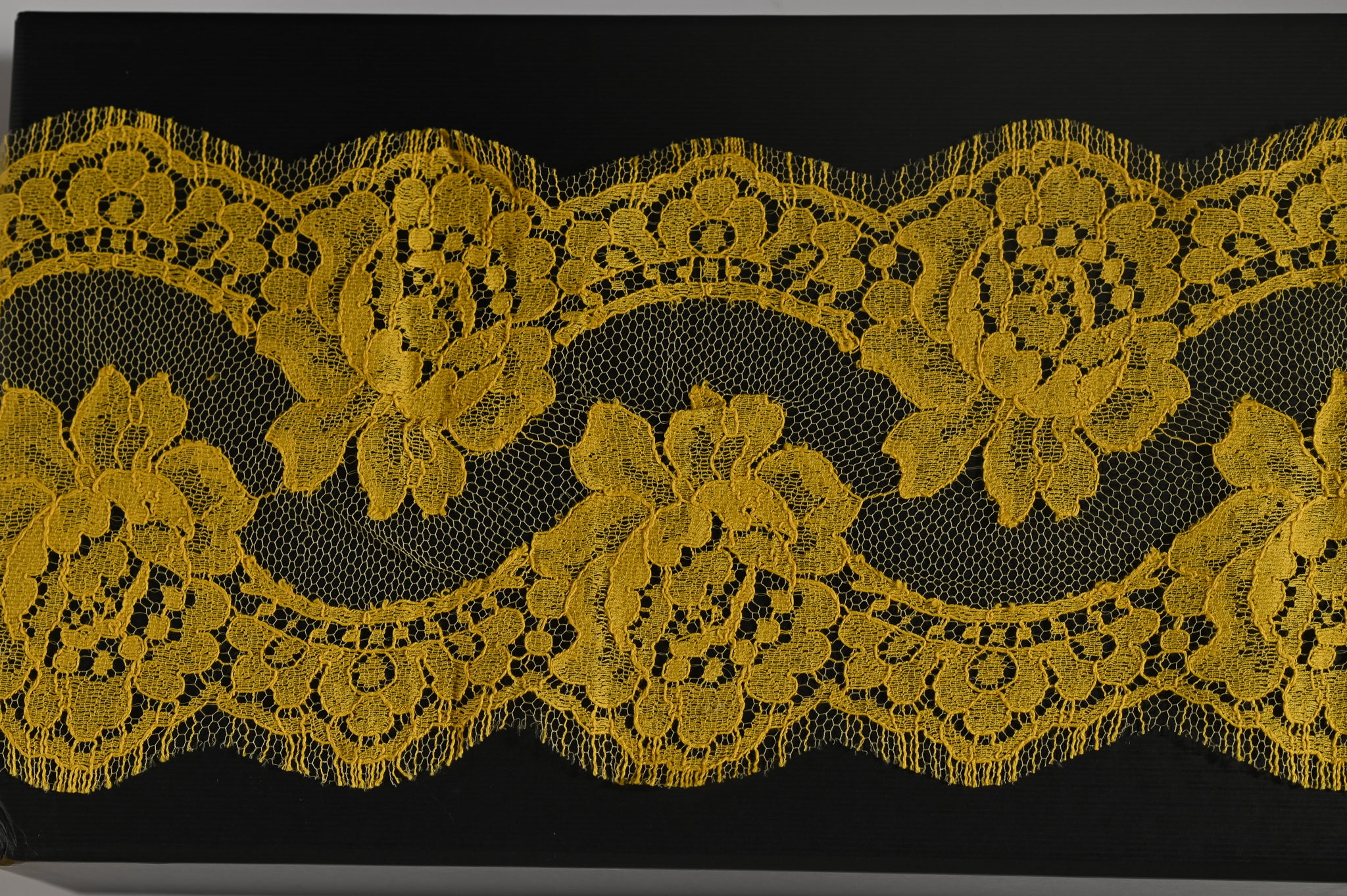 Floral Wave Lace Trim (Yellow) - 135mm