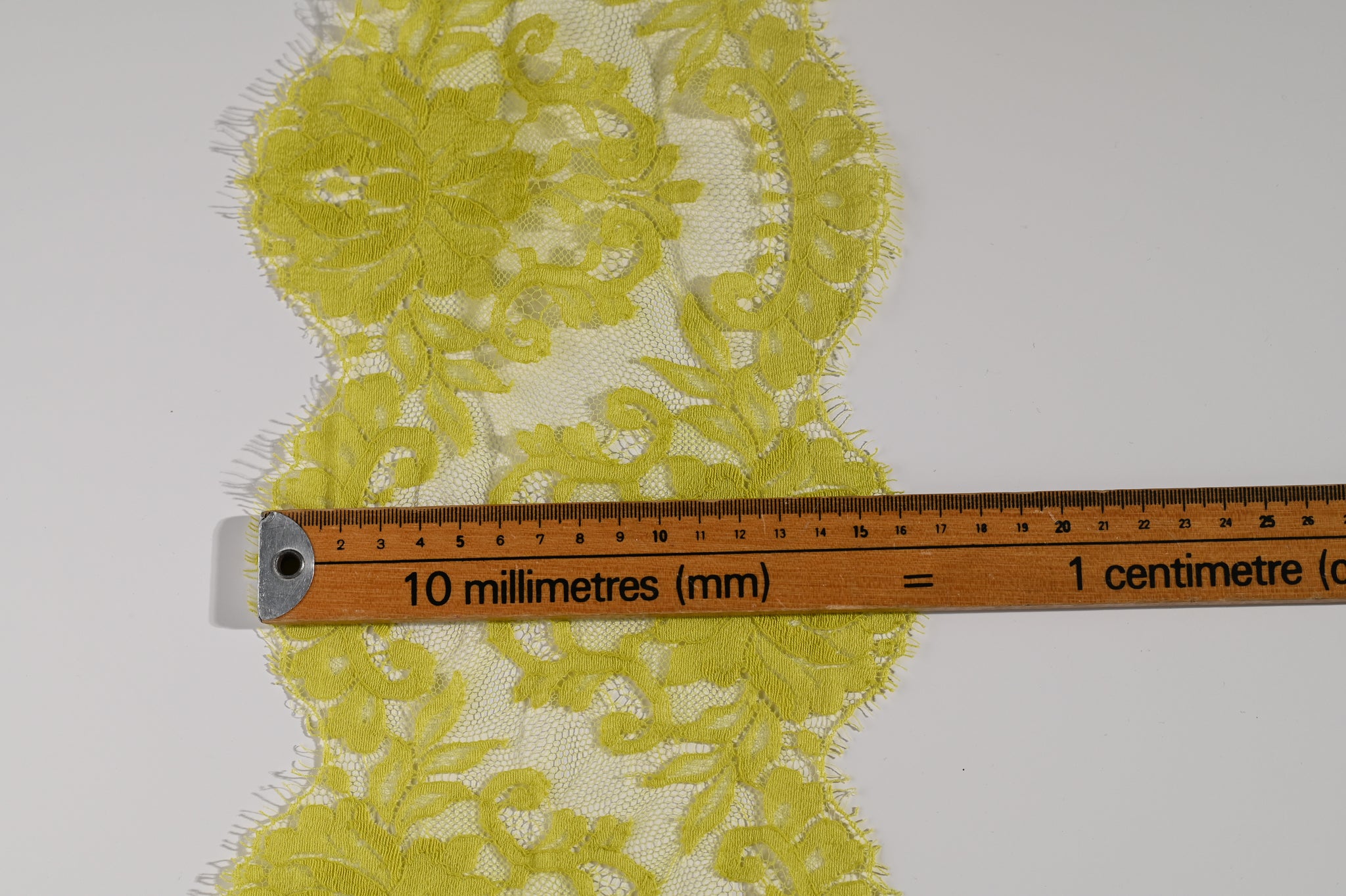 Floral Wave Lace Trim (Lime) - 145mm