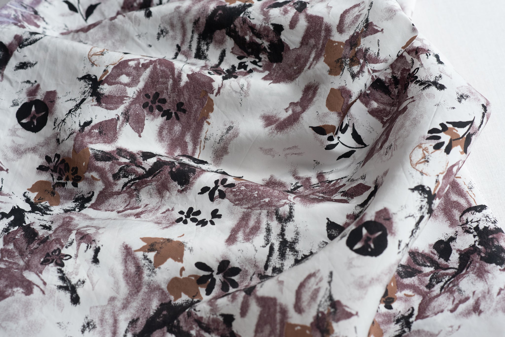 REMNANT - Brown Everywhere - Cotton (2mts at 34)