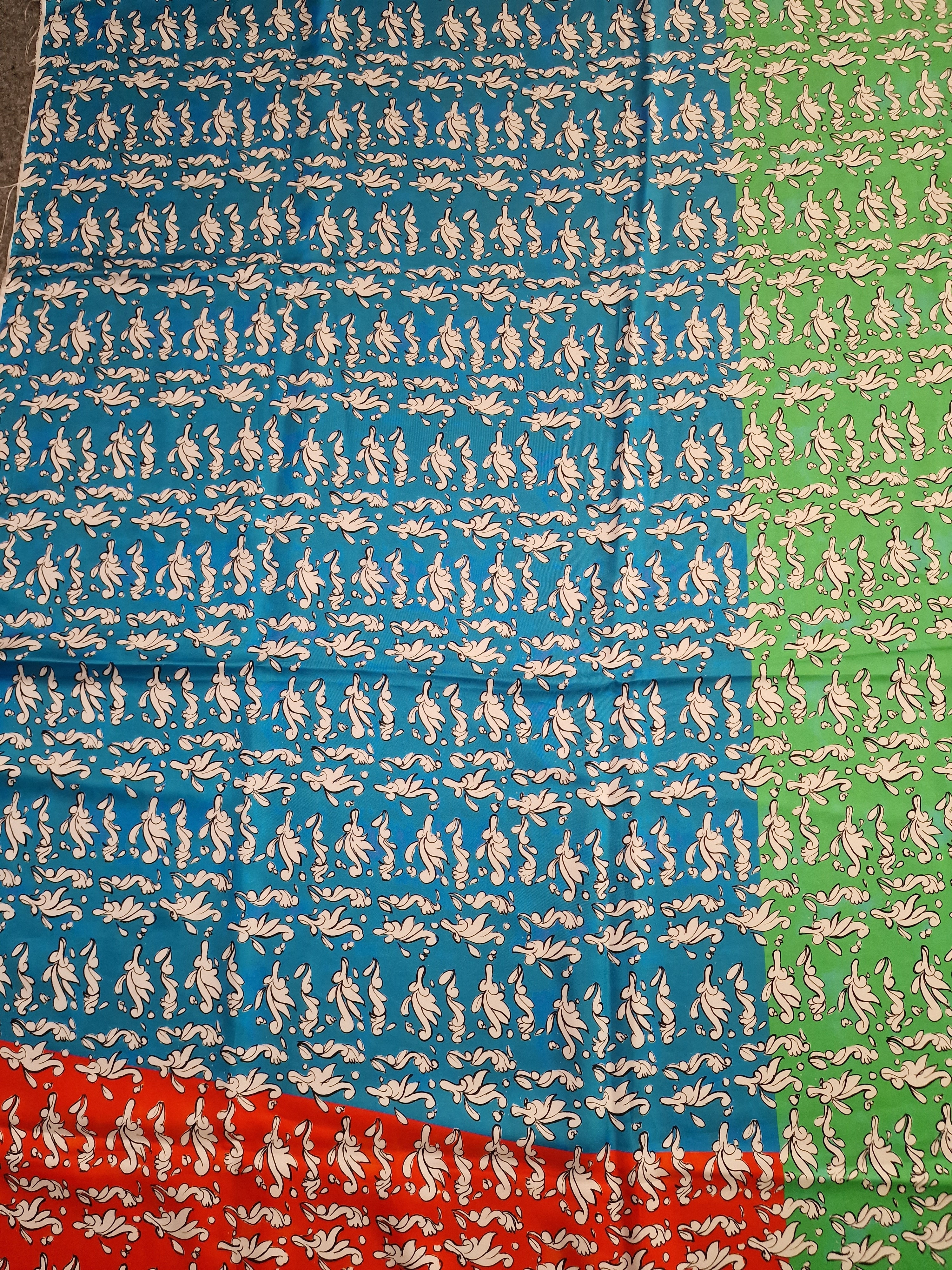 Green and Blue Friends - Silk Panel