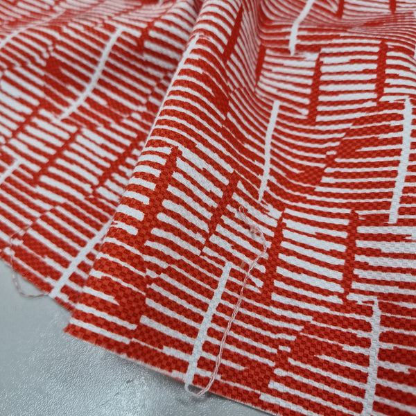 REMNANT -  Red Waffles - Cotton - 2.45mts