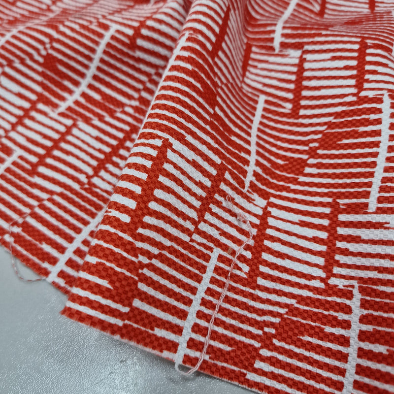 REMNANT -  Red Waffles - Cotton - 2.45mts