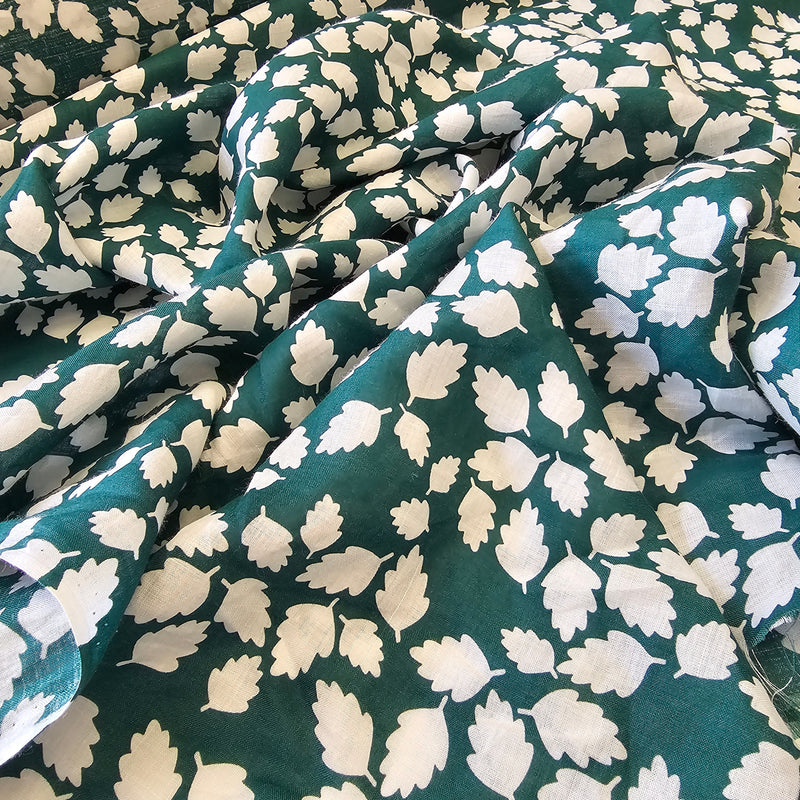 Randomly Placed  (Green) - Linen