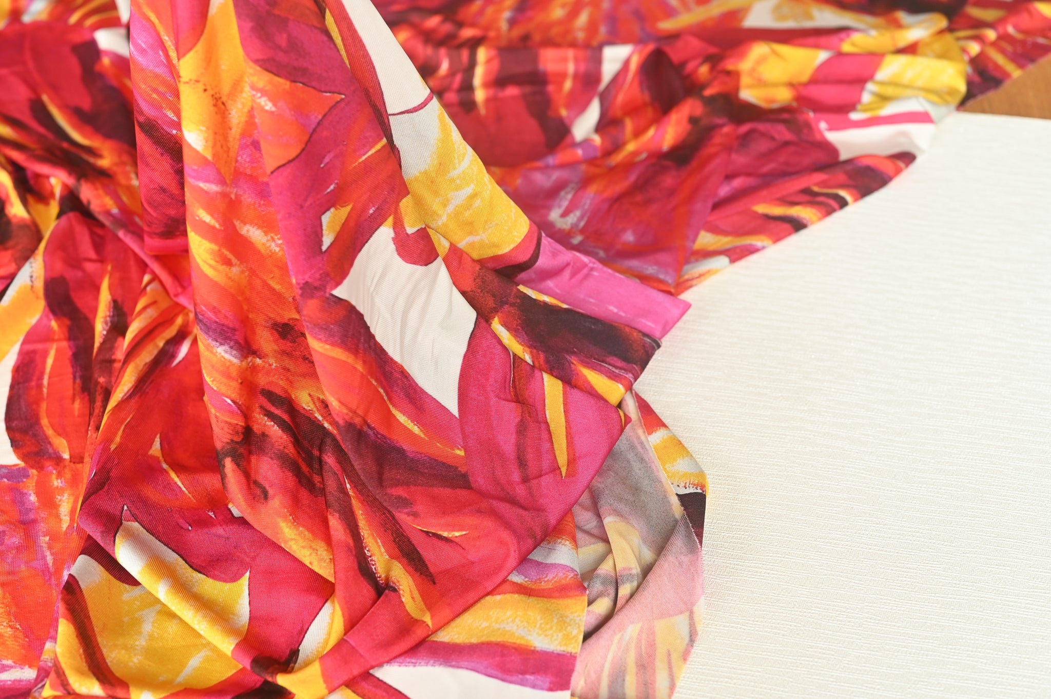 Pinks and Reds Unite - Viscose Jersey