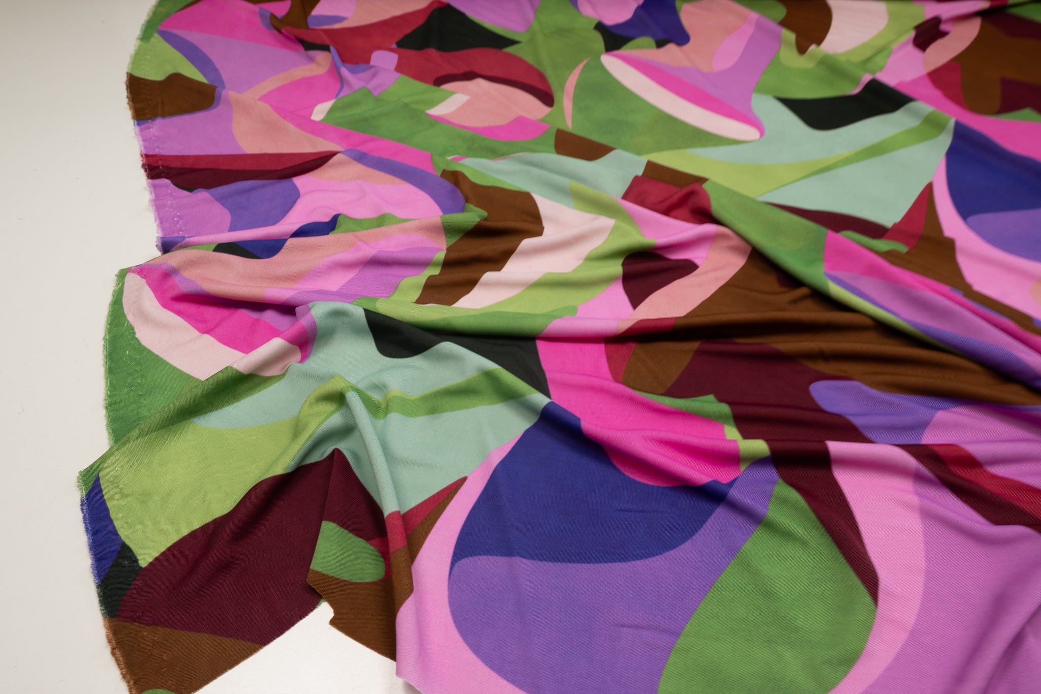 Swirly Connections Green/Pink  - Viscose Jersey