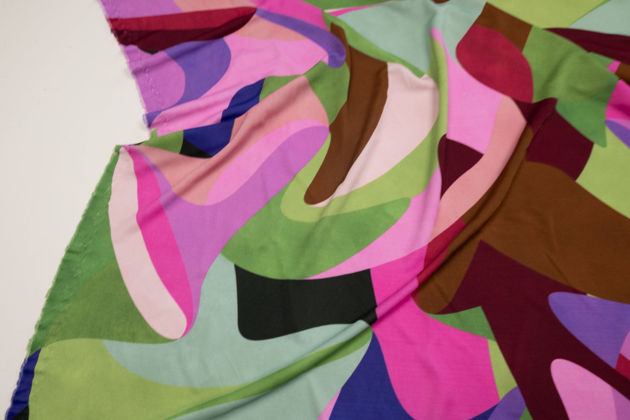 Swirly Connections Green/Pink  - Viscose Jersey