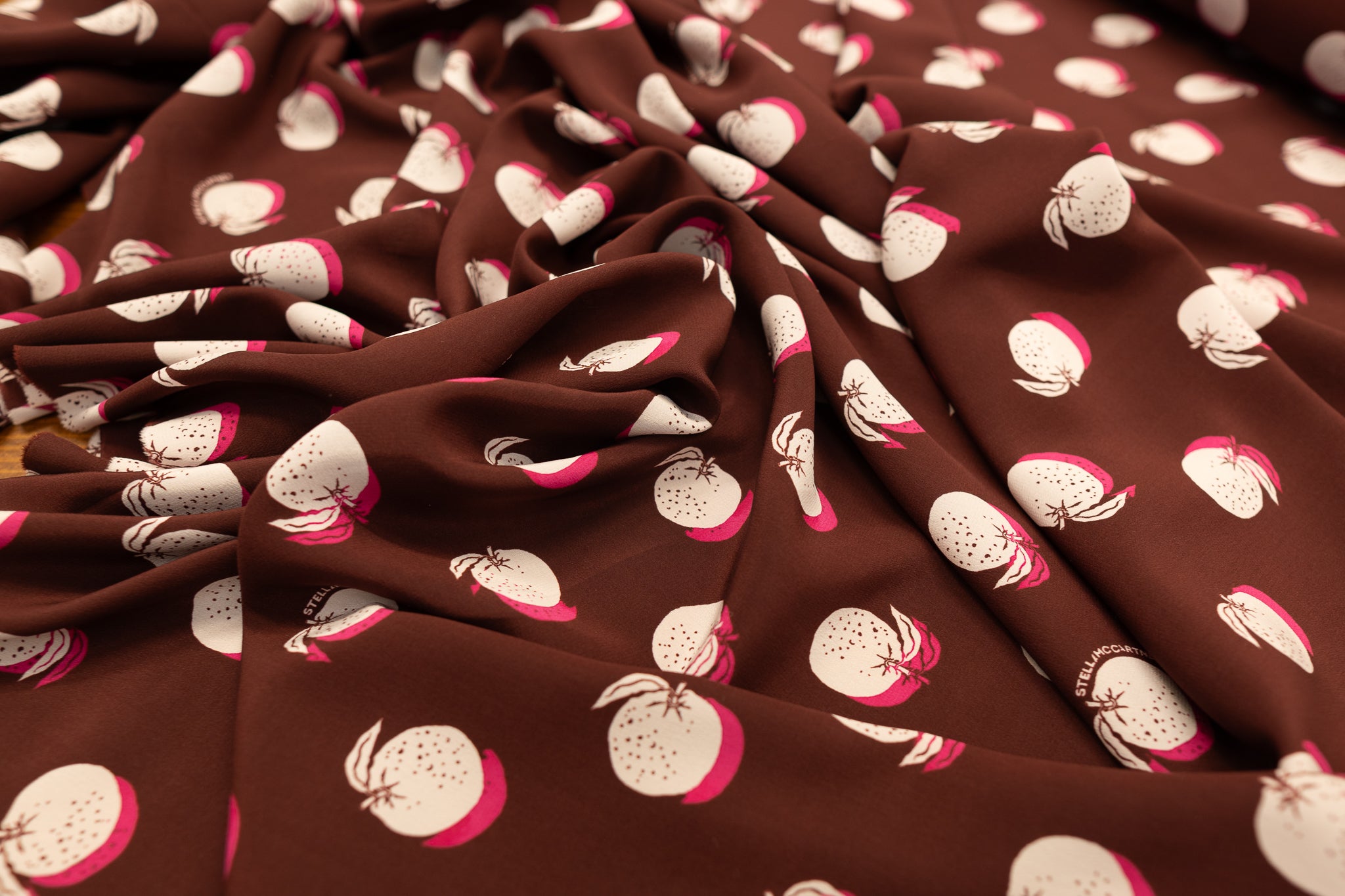 REMNANT - Hey Satsuma The Second(Maroon)  - Silk (2.40mts at £85) (Copy)