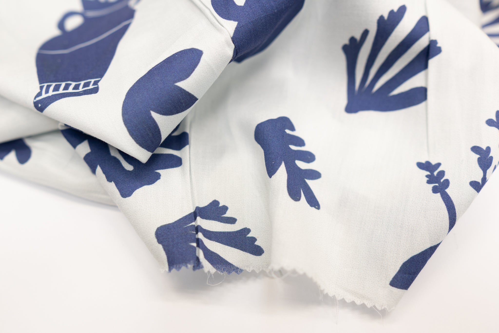 Remnant - Blue Art For The Masses -  Cotton (1.50mtss at £24)