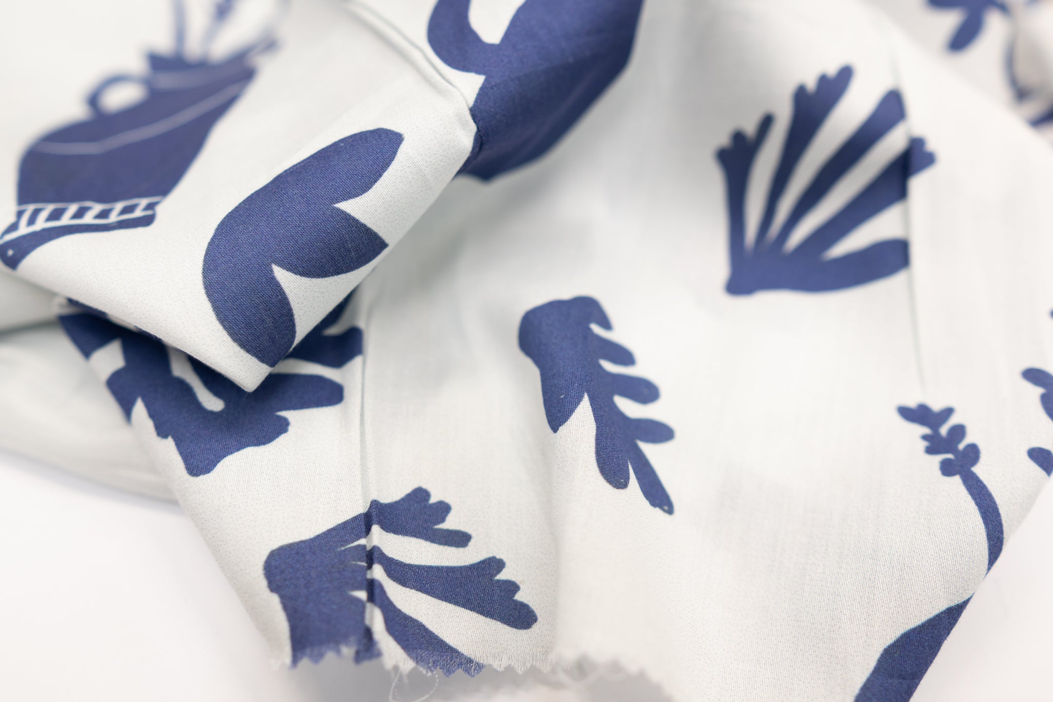 Remnant - Blue Art For The Masses -  Cotton (1.50mtss at £24)