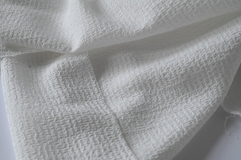 REMNANT - Little Grains of Beauty (White)- Viscose - 2mts