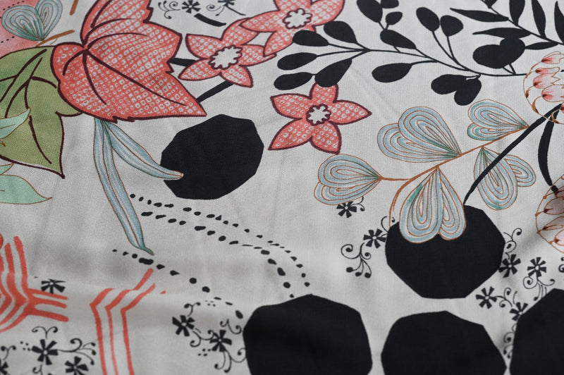 REMNANT - Get Your Camera Out - Viscose - 2.75mts