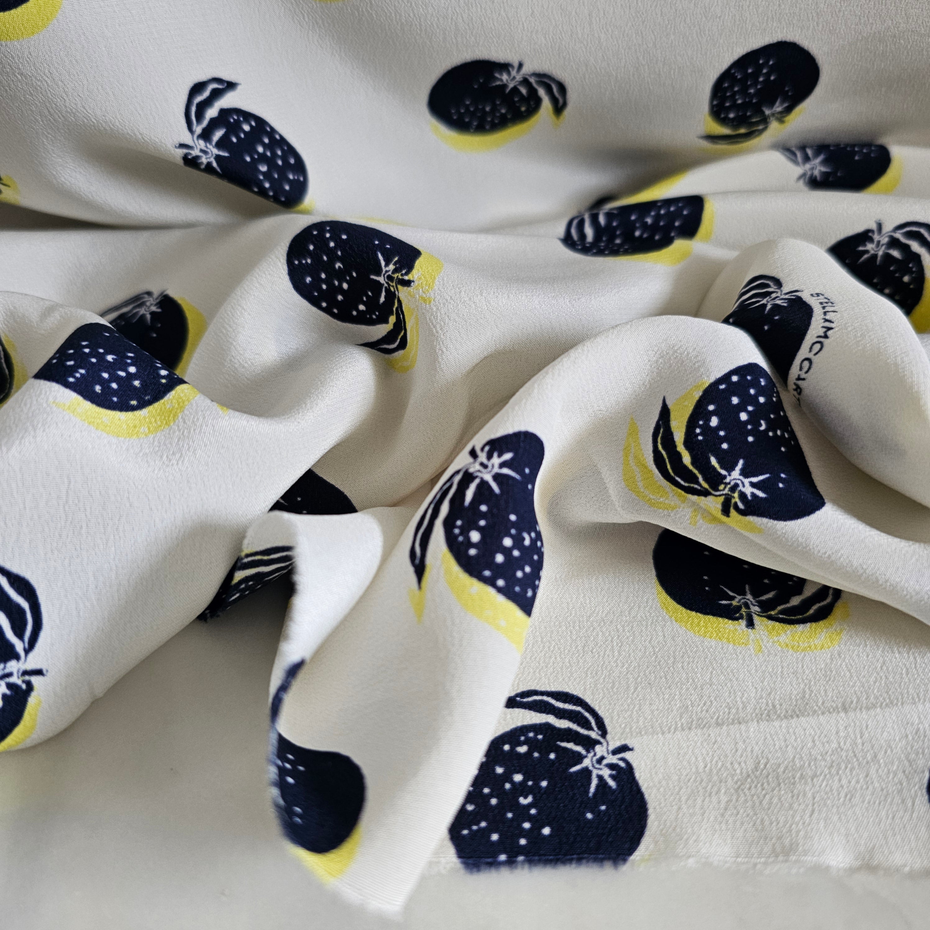 REMNANT - Hey Satsuma (White)  - Silk (85cm at £30)