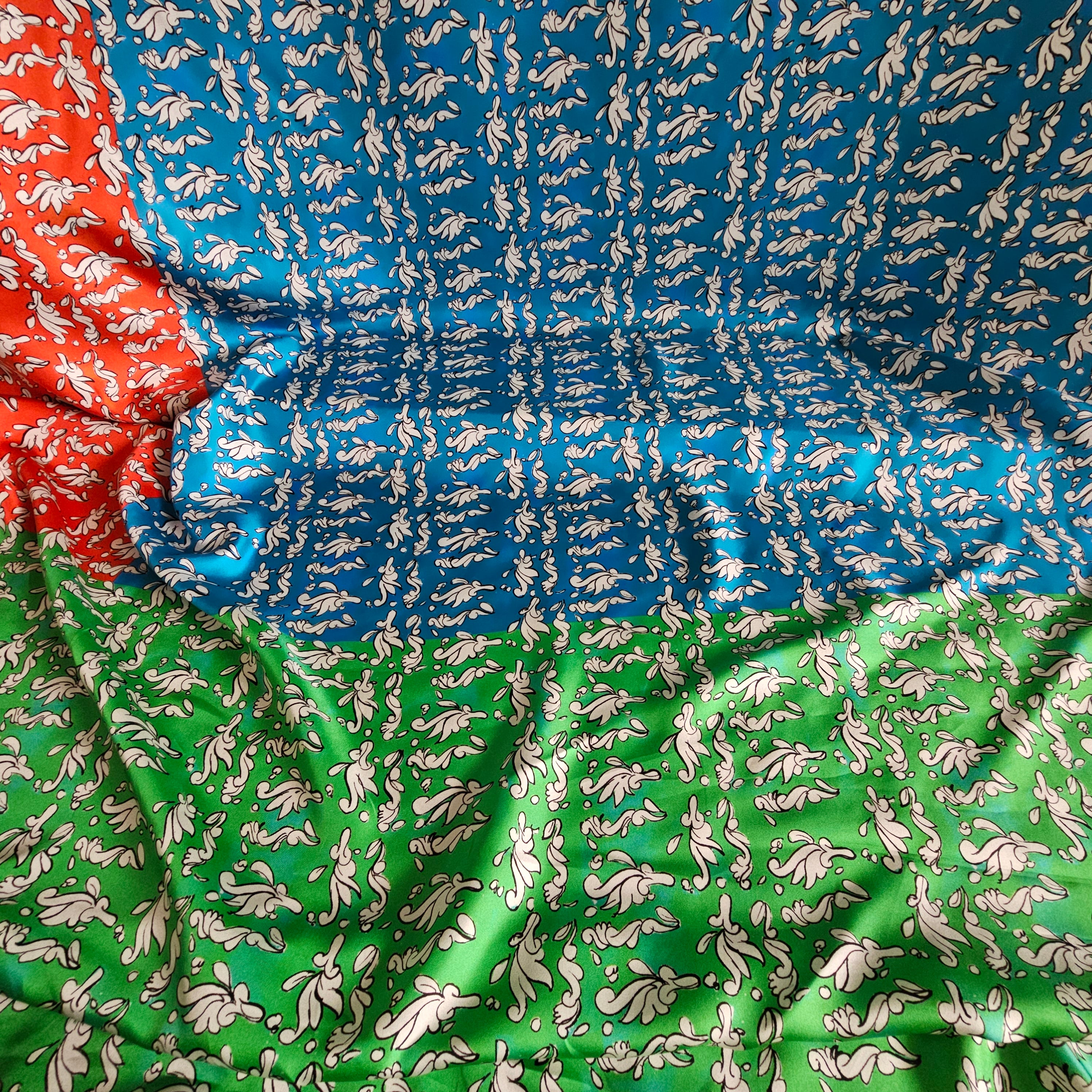 Green and Blue Friends - Silk Panel