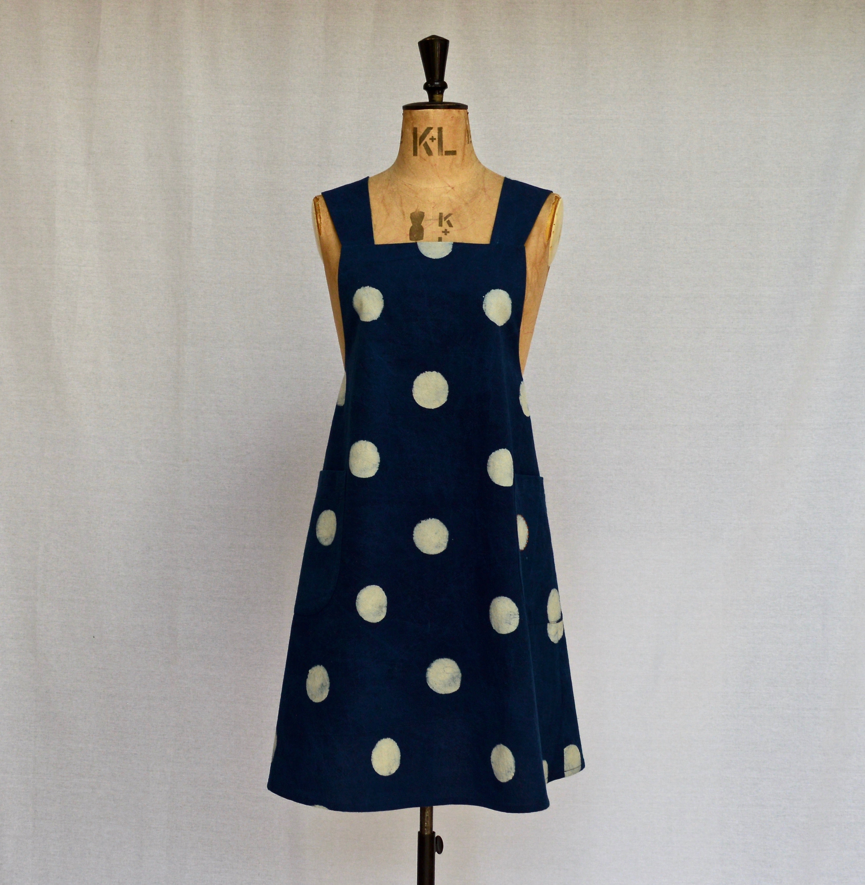 The Maria Apron Pattern- Maven Patterns - Selvedge and Bolts