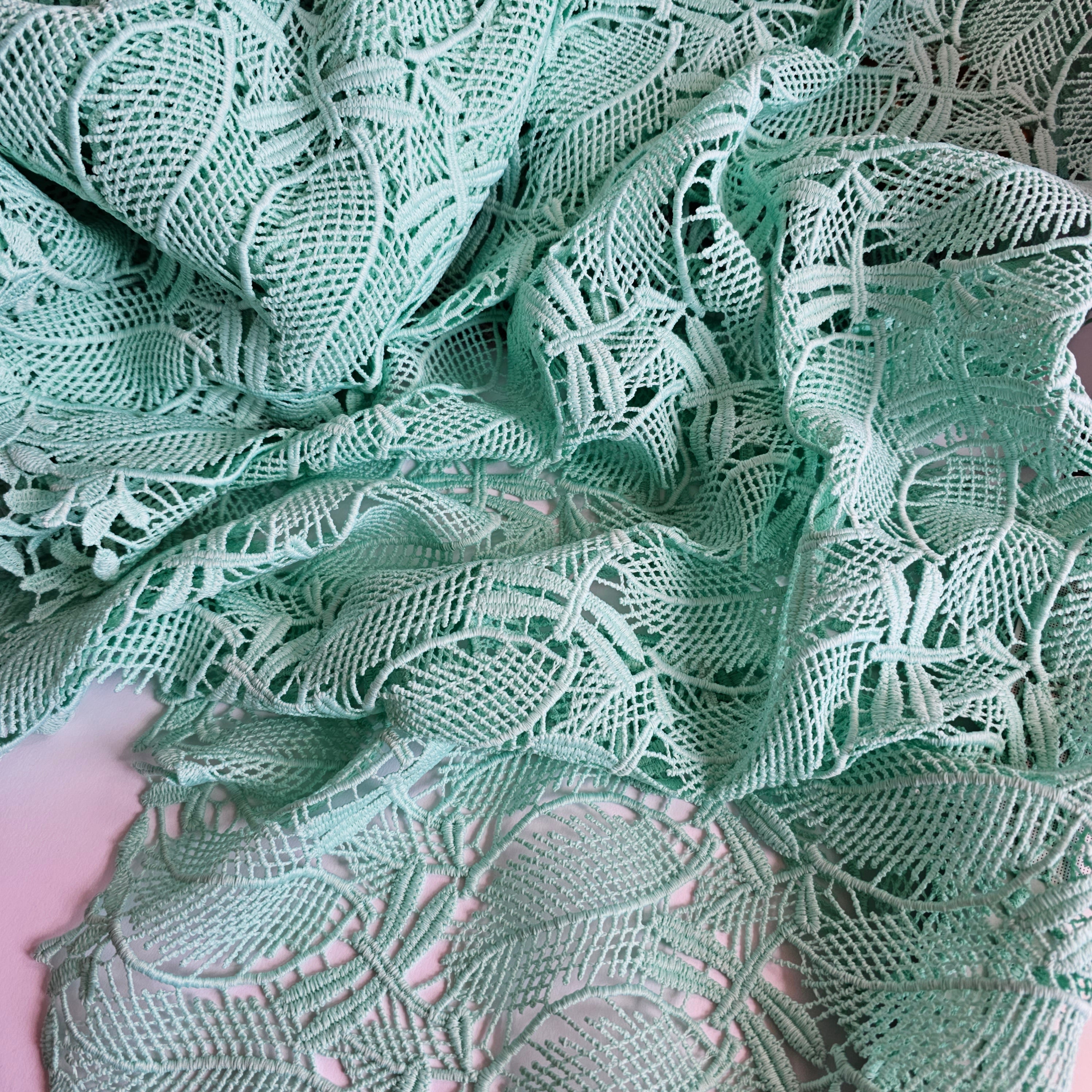 1.8 metres Remnant - The Lace Of My Dreams - Mint Leaves - Polyester