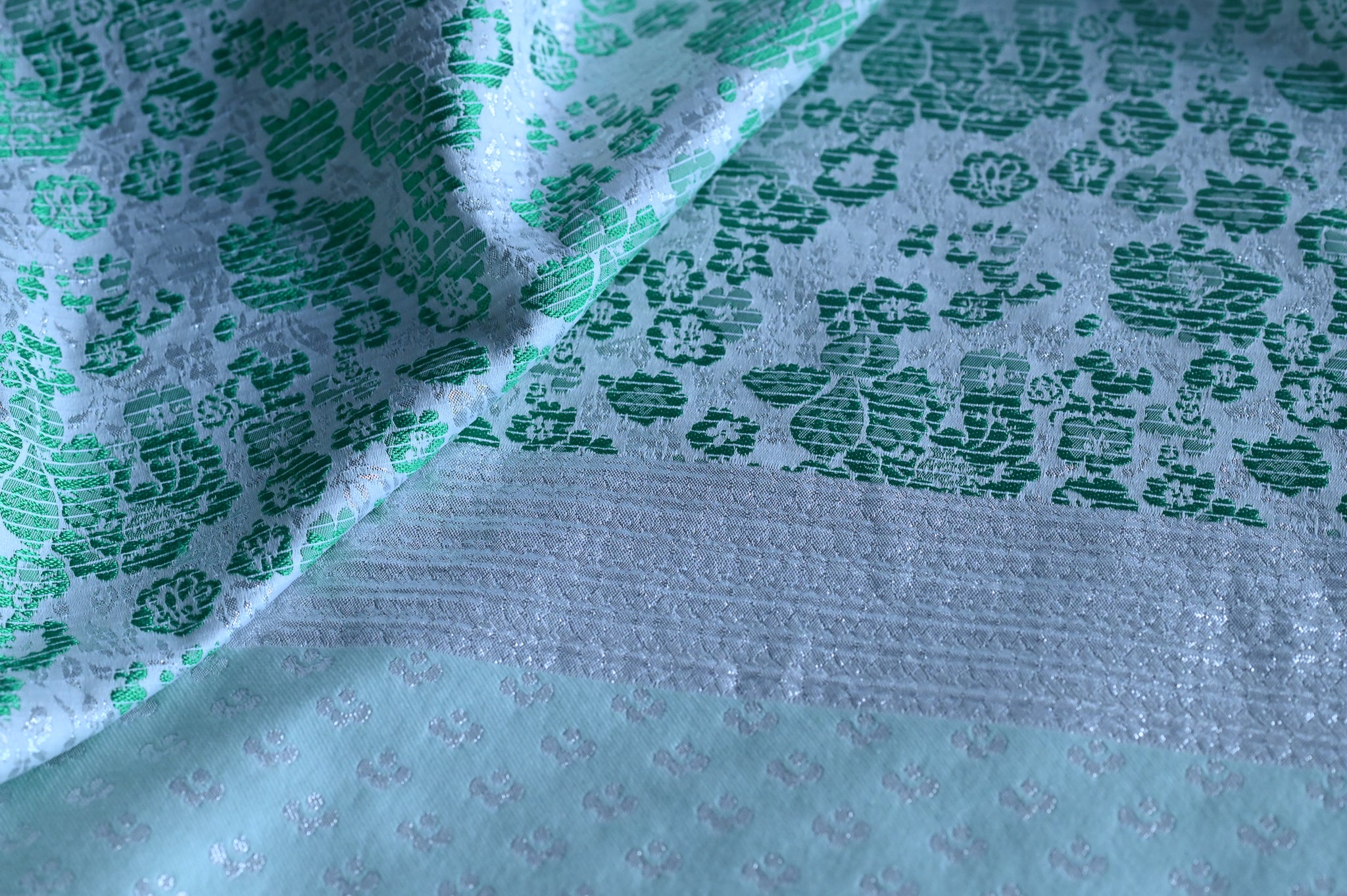 Shiny Encounters - Cotton Polyester - Panel