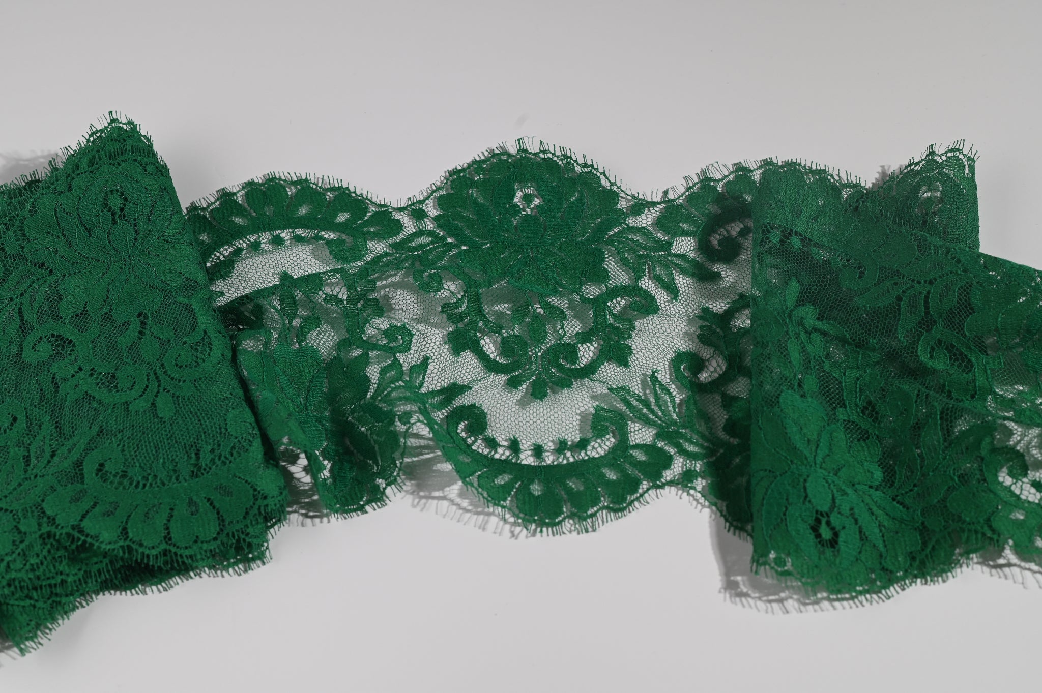 Floral Wave Lace Trim (Green) - 145mm