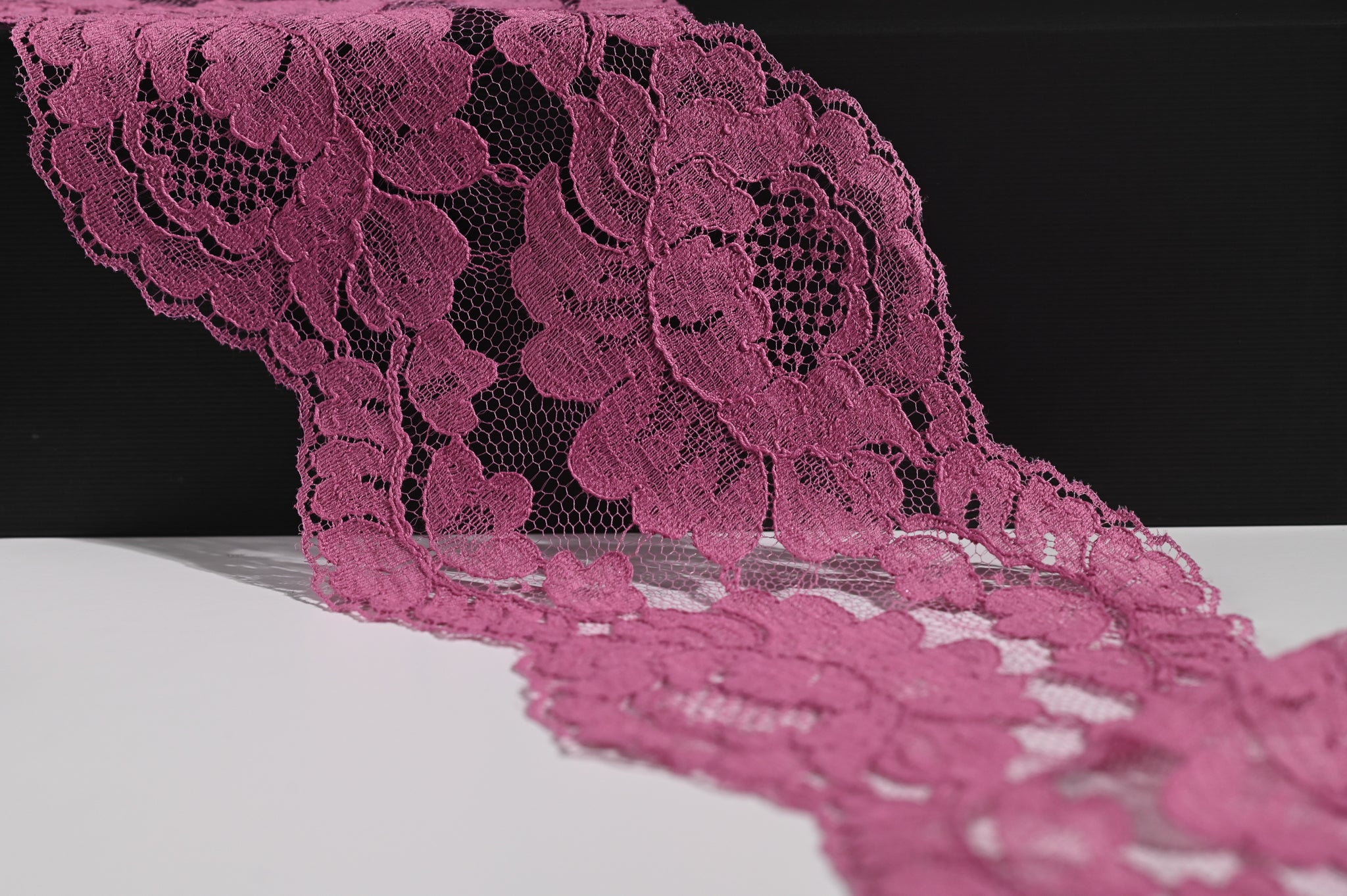 Floral Wave Lace Trim (Deep Pink) - 140mm