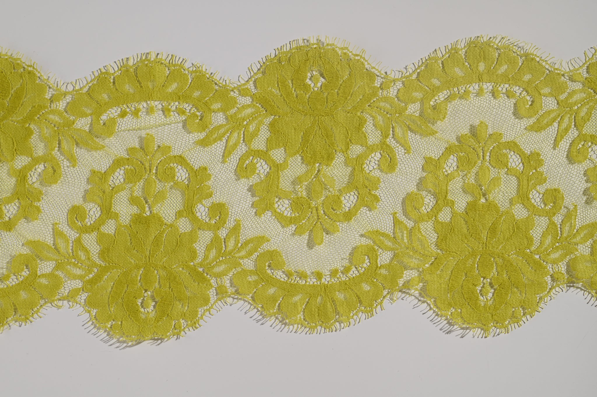 Floral Wave Lace Trim (Lime) - 145mm