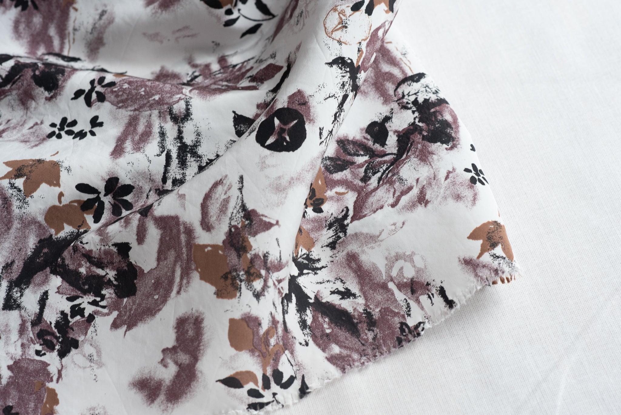 REMNANT - Brown Everywhere - Cotton (2mts at 34)