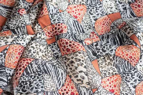 2.50metres Remnant - Wavy, But Not Quite - Linen