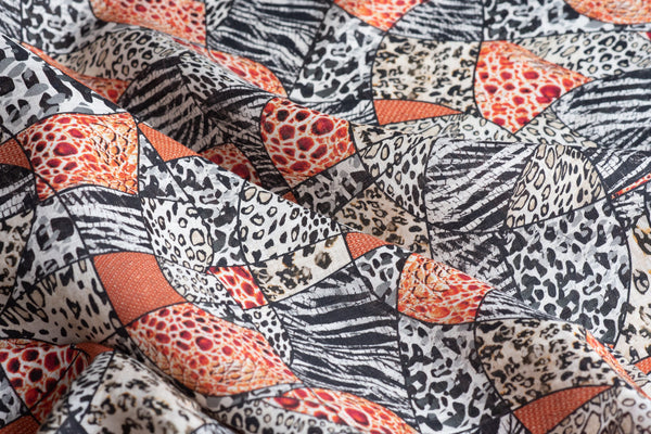 2.50metres Remnant - Wavy, But Not Quite - Linen