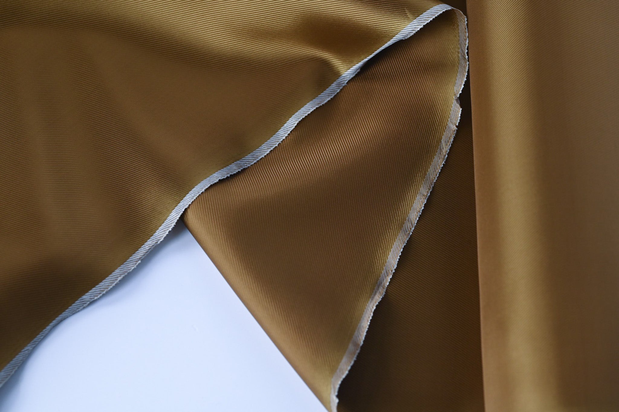 I Am Made Of Lines -  (Wood Thrush) Viscose Twill Lining
