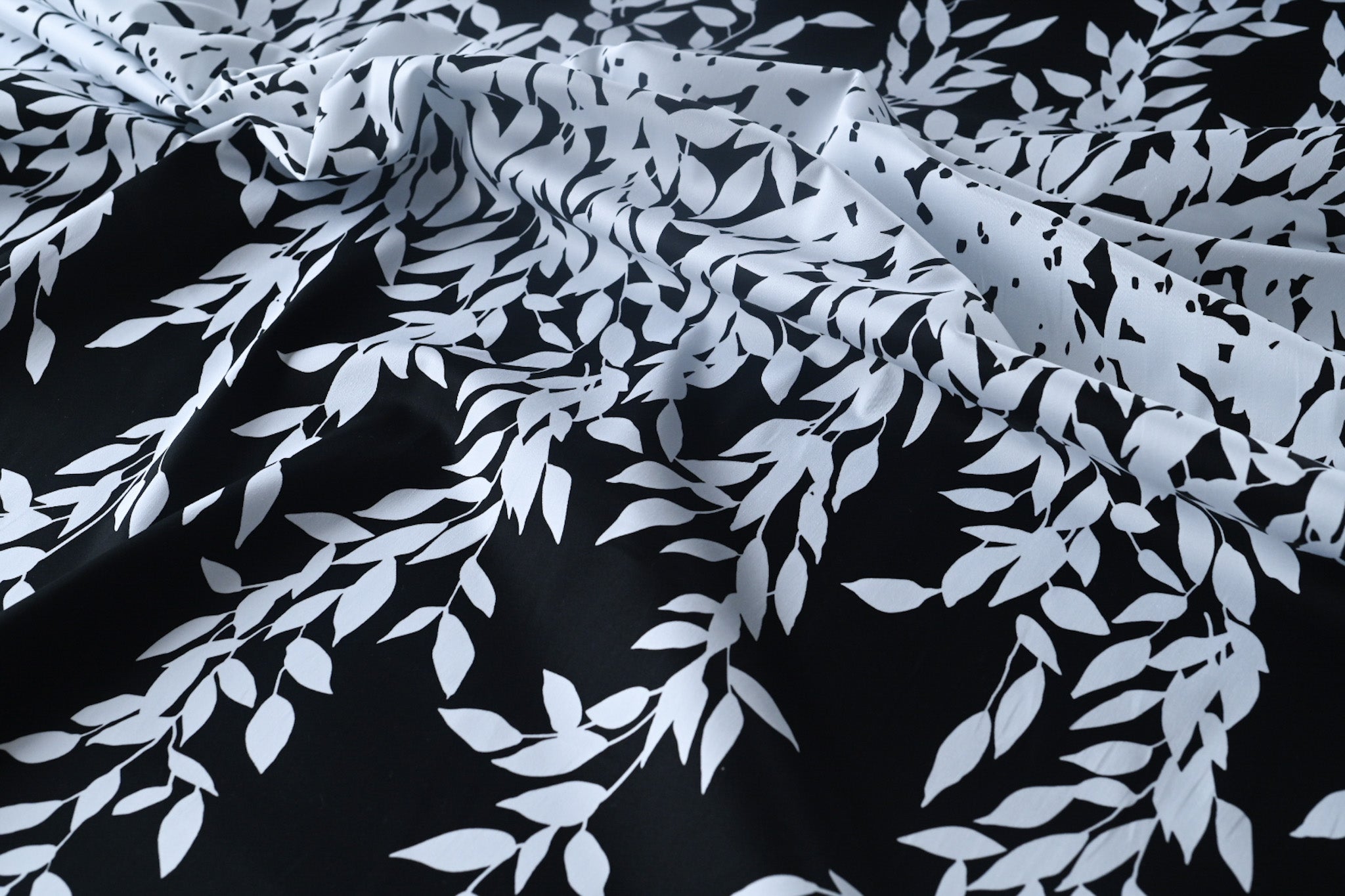 Remnant - Climbing Up The Path - Cotton - 1.30mts Panel at £20