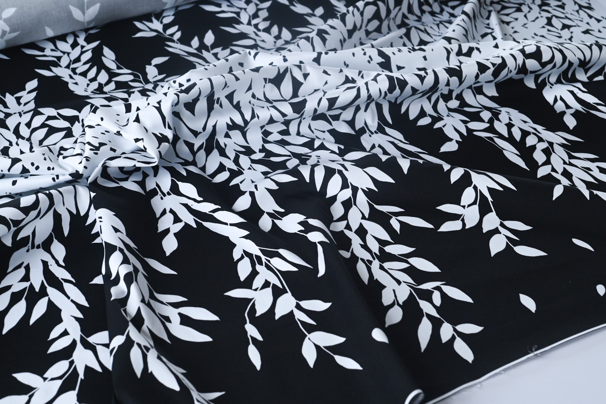 Remnant - Climbing Up The Path - Cotton - 1.30mts Panel at £20