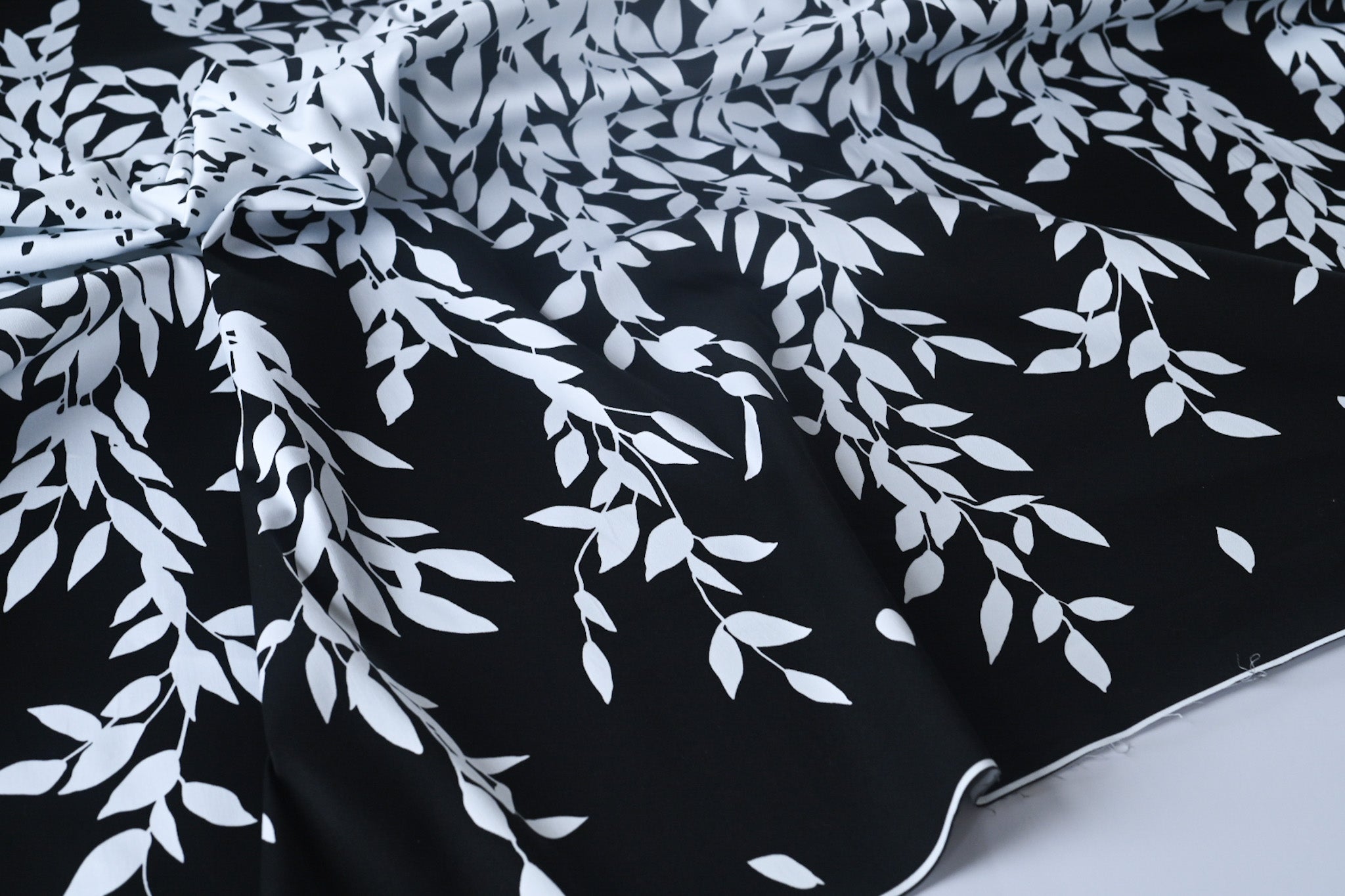 Remnant - Climbing Up The Path - Cotton - 1.30mts Panel at £20